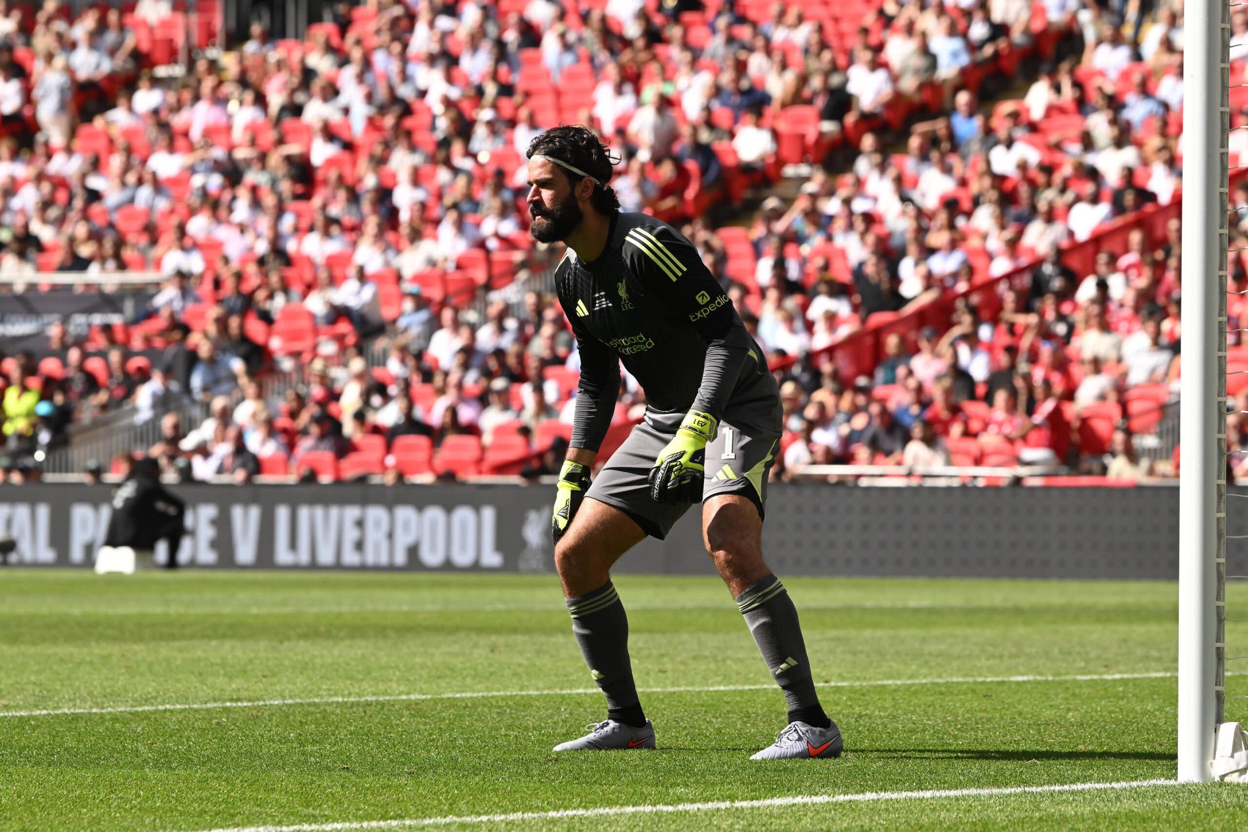 Thủ môn Liverpool Alisson Becker Vạch Ra Tham Vọng Cho Mùa Giải Sắp Tới
