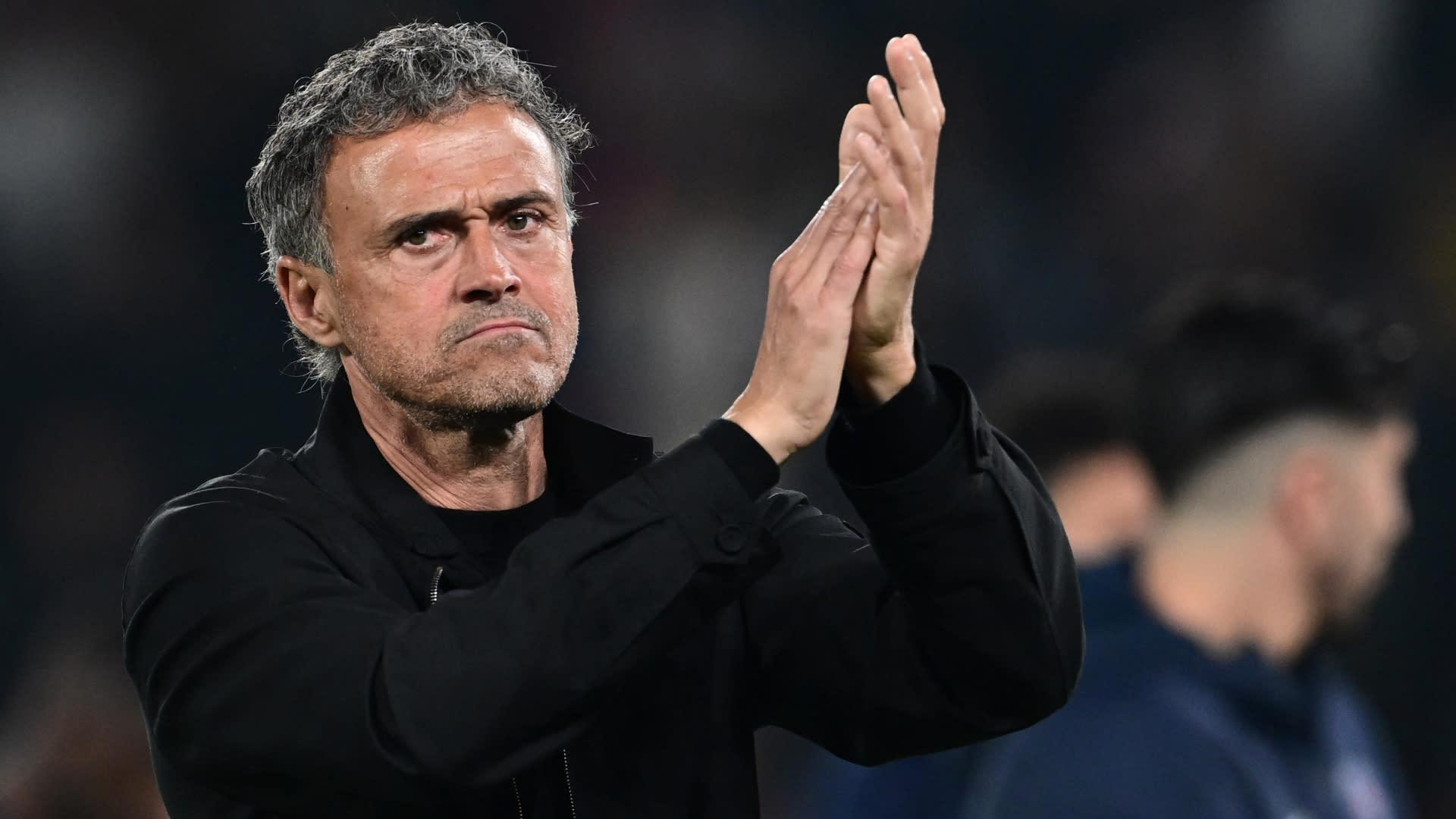 Arsenal và AC Milan Báo Động Khi PSG Thiết Lập Liên Lạc Ban Đầu Với Mục Tiêu Chuyển Nhượng Của Juventus