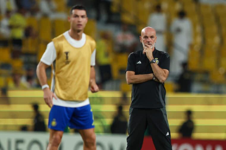 Al Nassr của Ronaldo sa thải HLV Pioli sau mùa giải trắng tay