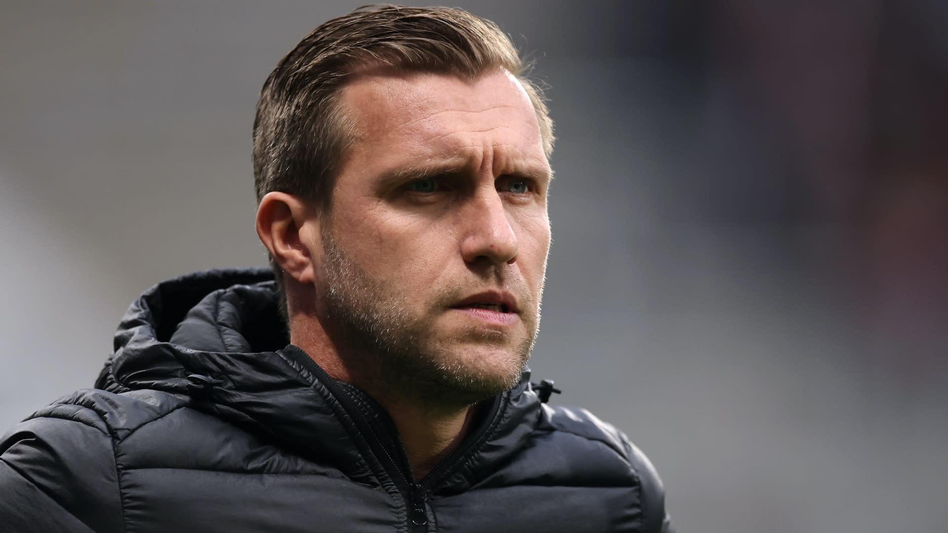 Frankfurt lên tiếng về việc bán mục tiêu của Chelsea và MU trị giá 85 triệu bảng, PSG hưởng lợi từ điều khoản đặc biệt