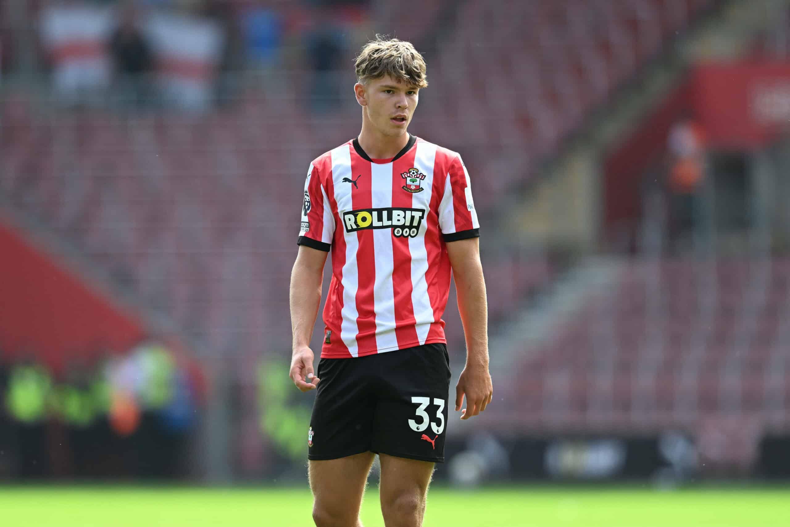 Everton Tăng Tốc Theo Đuổi Tiền Vệ Southampton Trong Đợt Chuyển Nhượng
