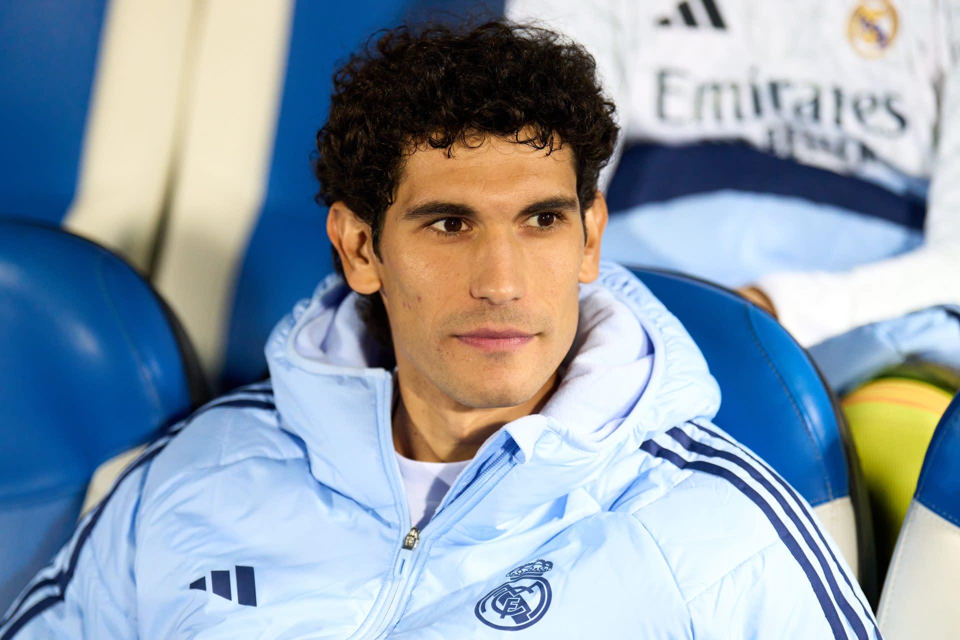 Chính thức: Real Madrid xác nhận sự ra đi của hậu vệ lâu năm