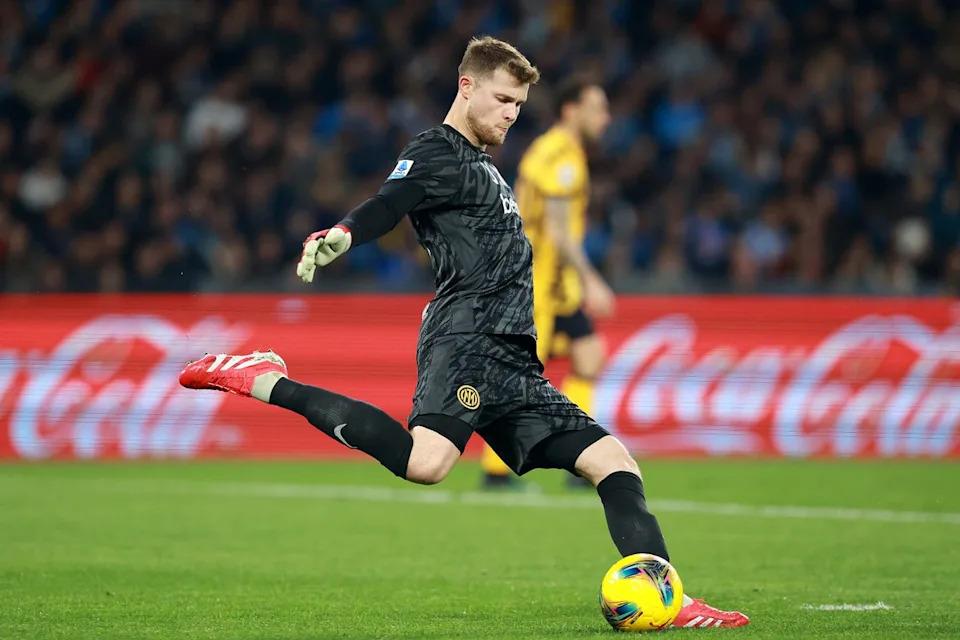 Thủ môn Inter Josep Martinez 'tông chết cụ ông 81 tuổi' trong vụ va chạm thảm khốc