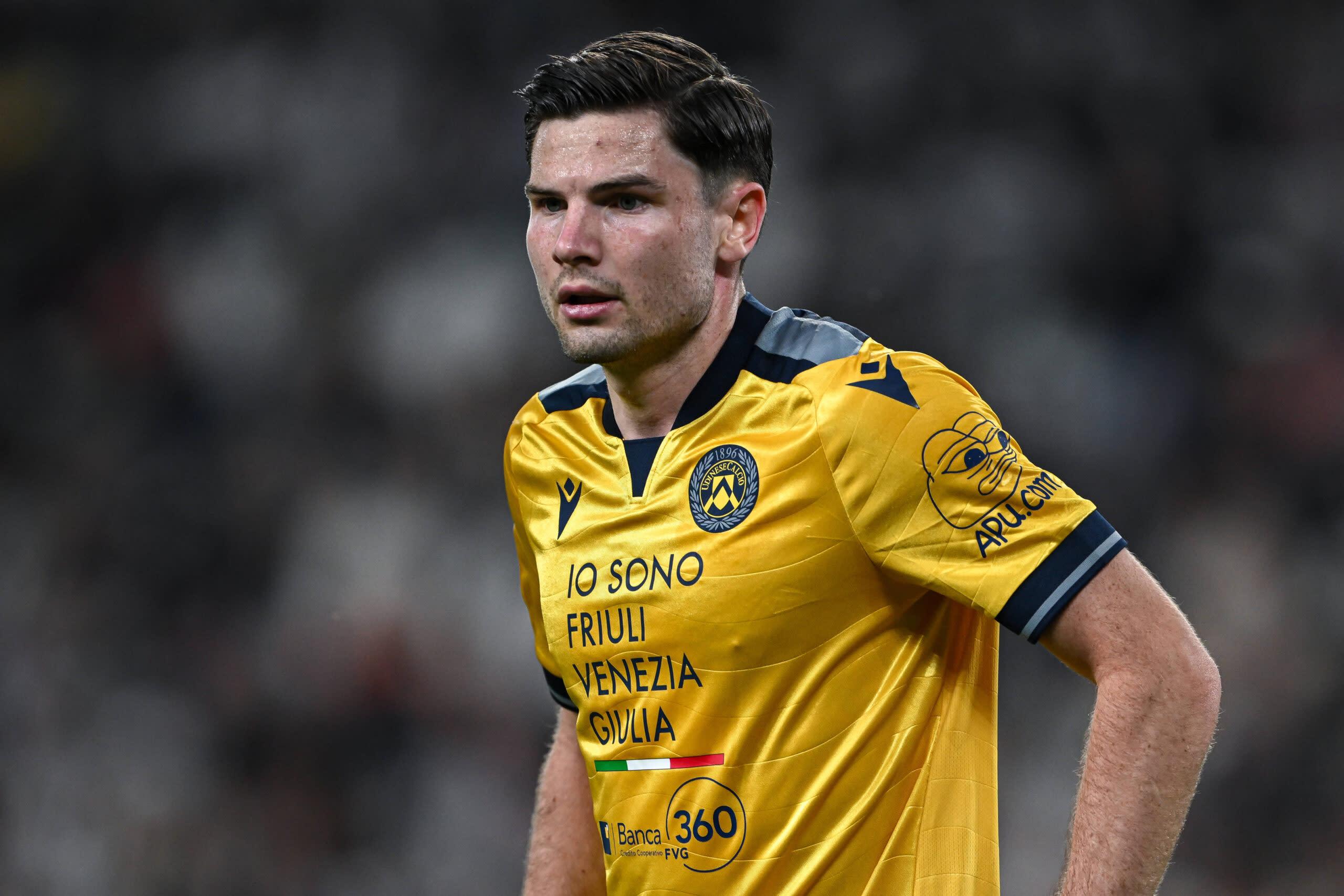 Leeds Khởi Động Đàm Phán Chiêu Mộ Hậu Vệ Serie A Trước Thềm Mùa Giải Mới