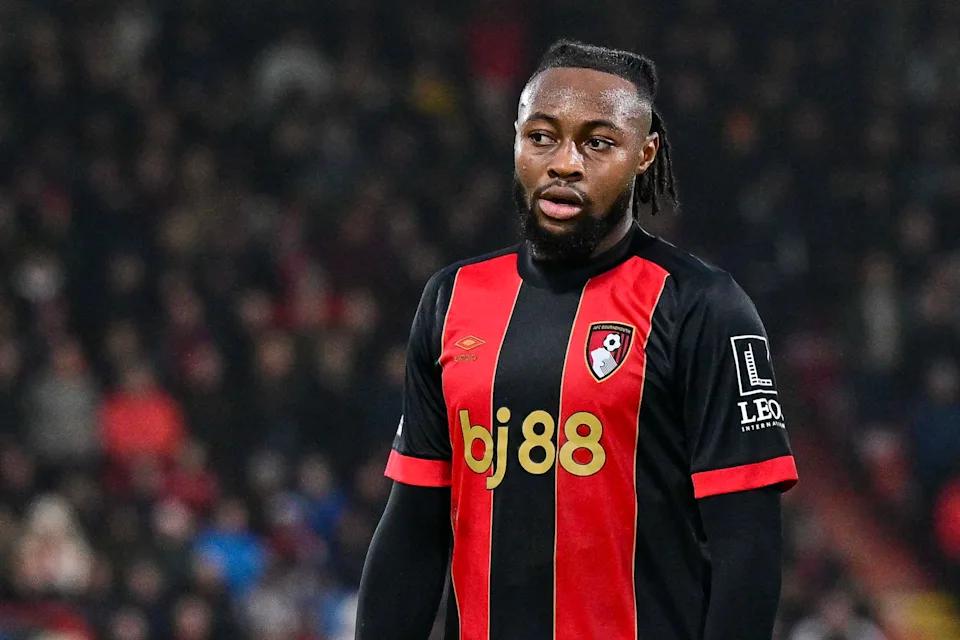 Liverpool vẫn dẫn đầu trong cuộc đua ký hợp đồng với ngôi sao Ngoại hạng Anh