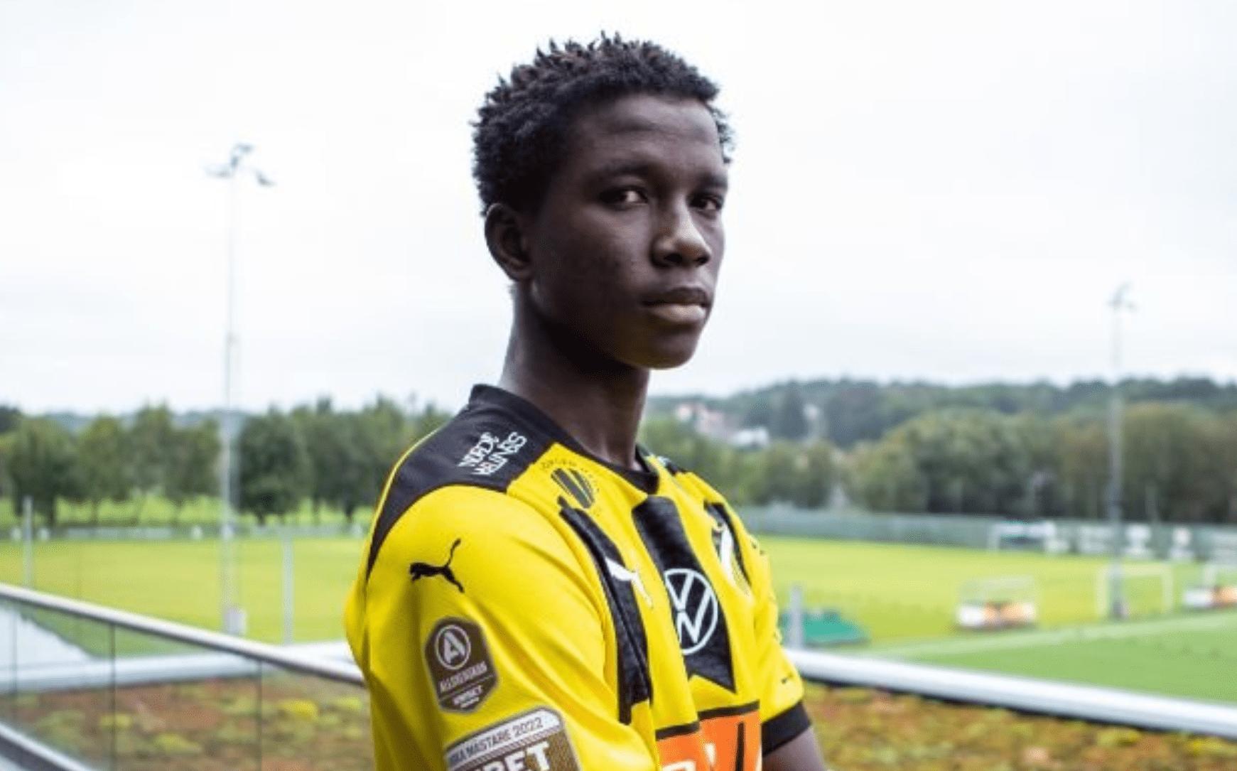 Trung vệ Senegal triển vọng nằm trong tầm ngắm của PSV