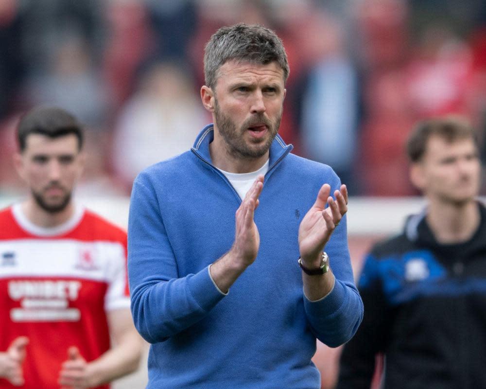 Middlesbrough sa thải Michael Carrick sau thất bại thăng hạng Premier League