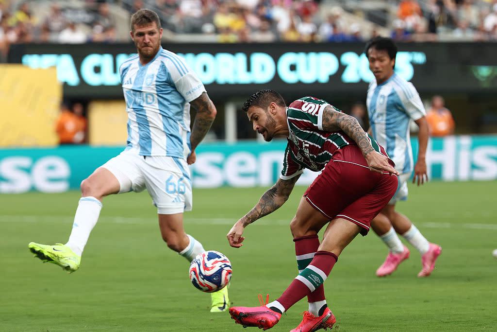 🥇 Điểm nổi bật Copa: 'Sút đi, Everaldo' và giải Cariocão khó nhằn nhất thế giới