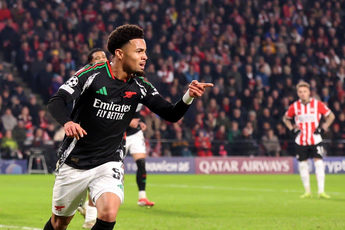 Tài năng trẻ Arsenal Ethan Nwaneri chính thức ký hợp đồng mới 5 năm