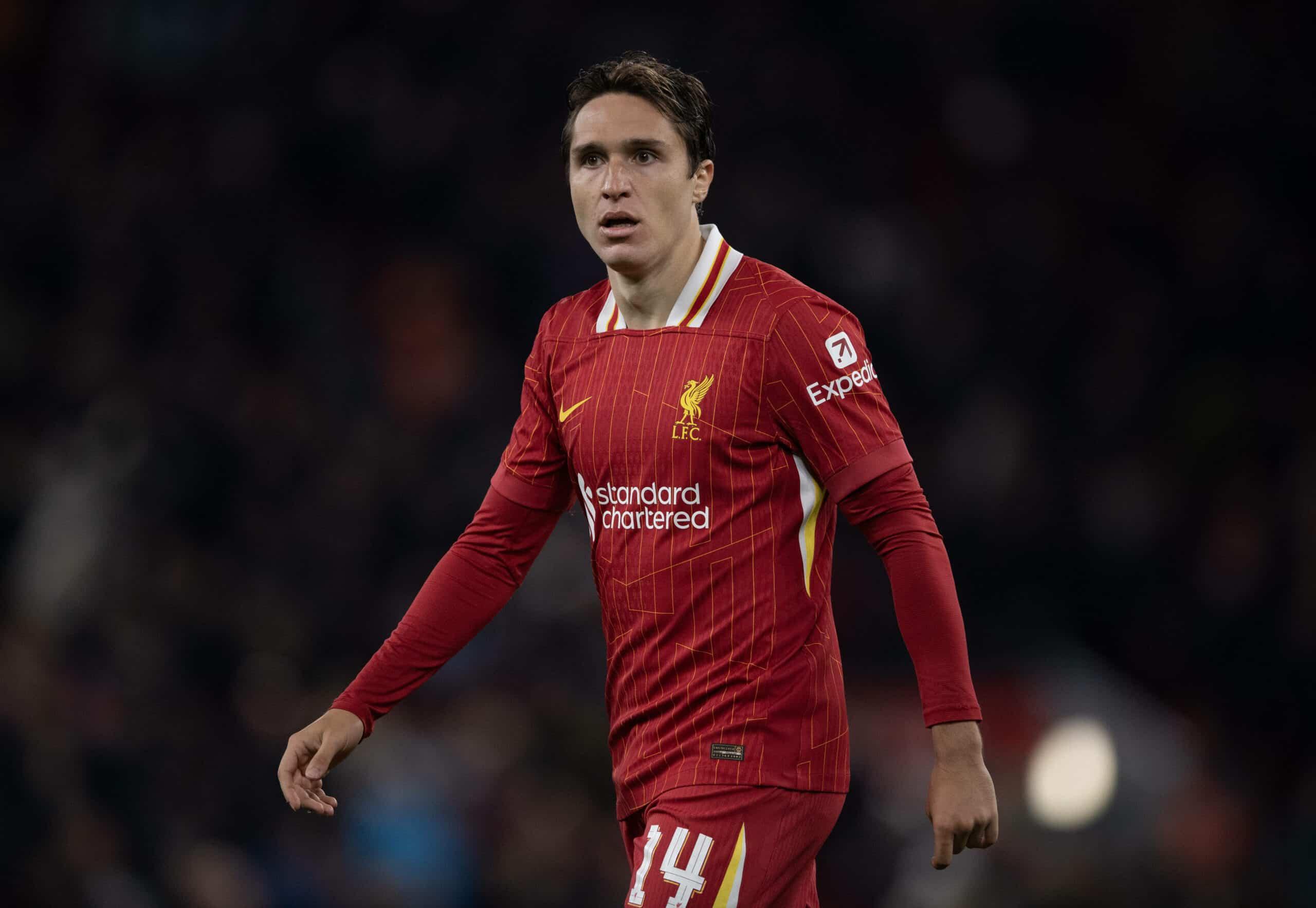 Arne Slot tiết lộ lý do đằng sau việc Federico Chiesa ít được ra sân tại Liverpool
