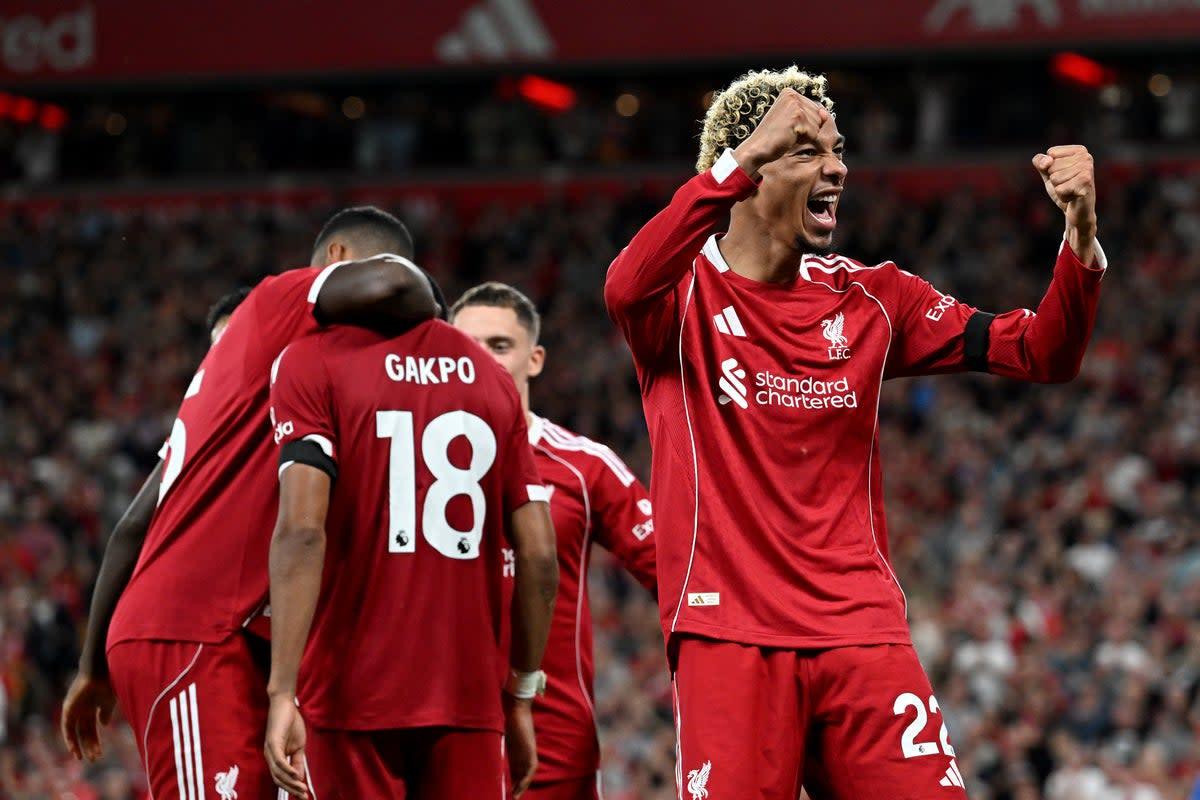 Newcastle vs Liverpool có được chiếu trên TV? Kênh phát sóng, giờ khai cuộc và cách theo dõi trận đấu Ngoại hạng Anh