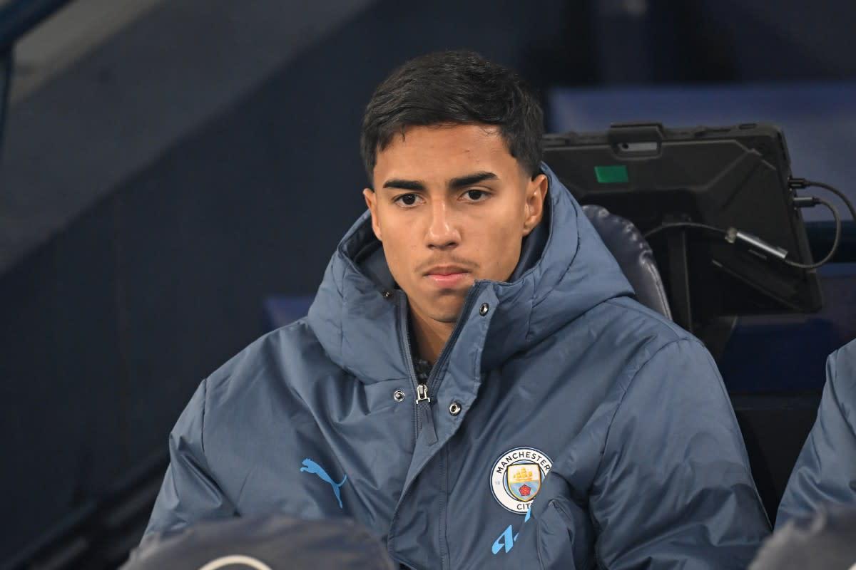 Kế hoạch của Man City dành cho trung vệ trẻ đã được tiết lộ?