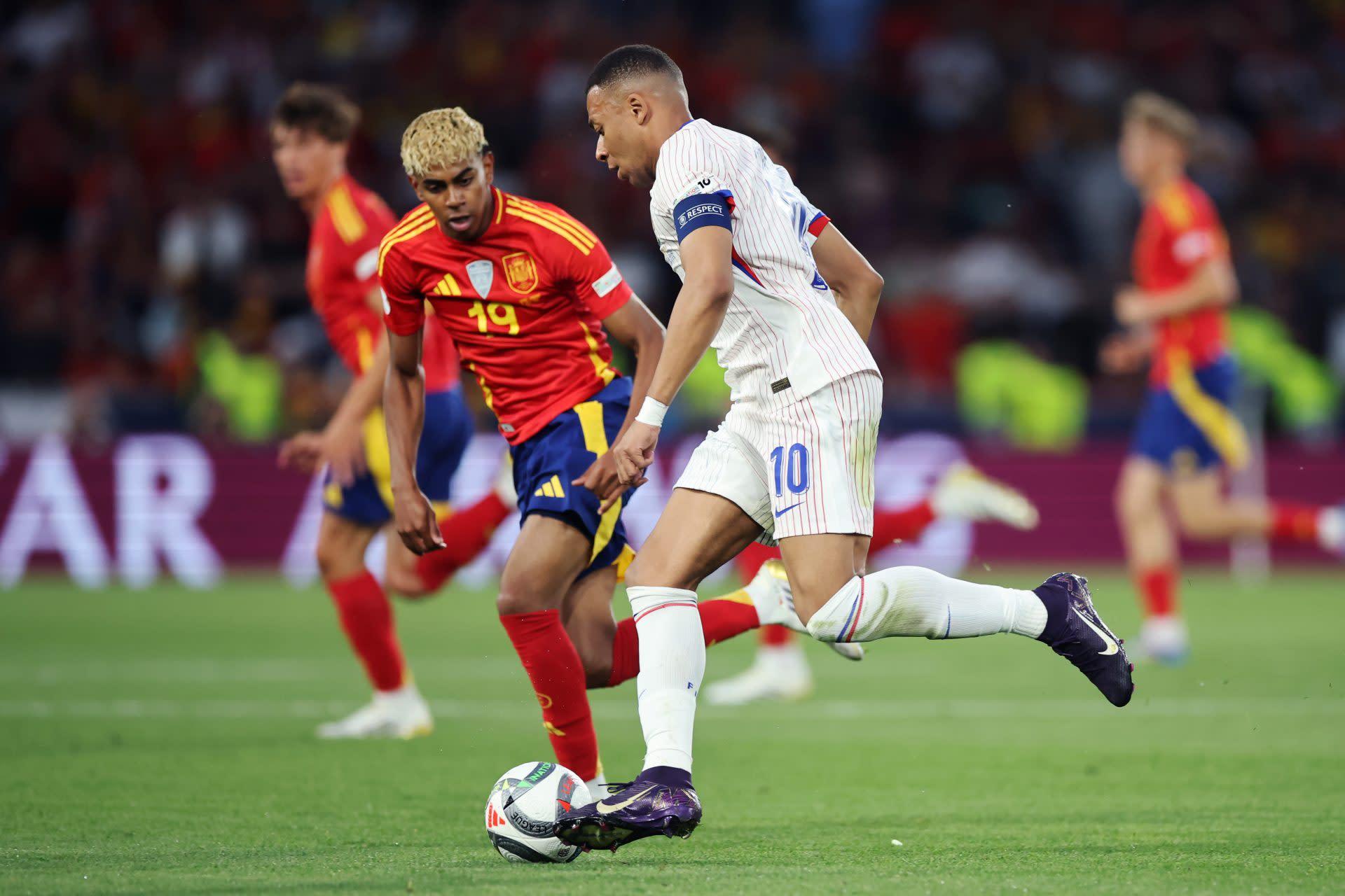 Ngôi sao hàng đầu Real Madrid chọn ai giữa Yamal và Dembélé cho Quả bóng Vàng – 'Cần gì phải giải thích?'