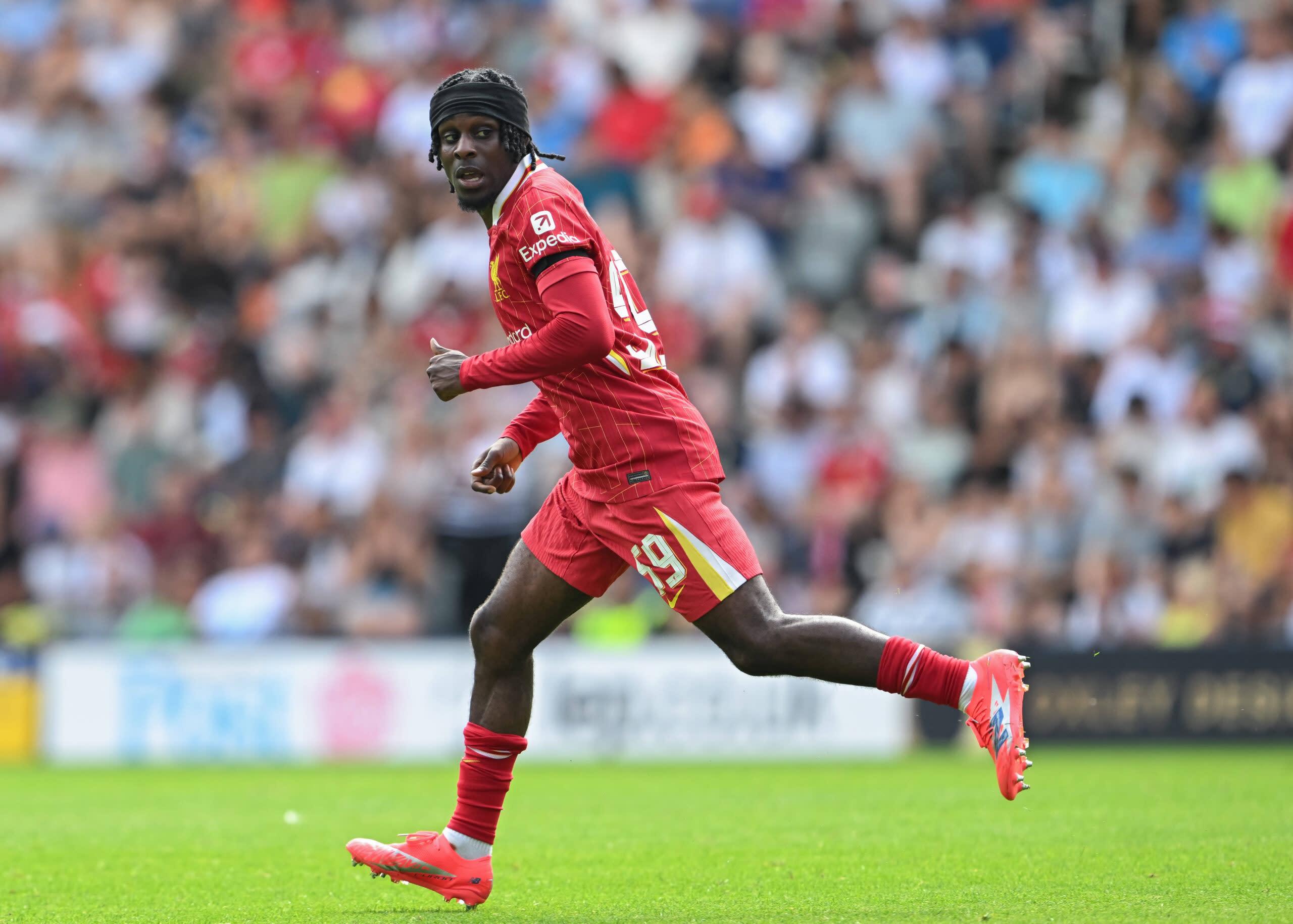 Tốc độ của Jeremie Frimpong Hứa Hẹn Mang Đến Lợi Thế Mới cho Liverpool Mùa Giải Này