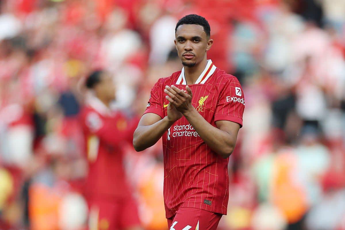 Jamie Carragher: Tiếng la ó dành cho Trent Alexander-Arnold tại Anfield là 'quá đáng'