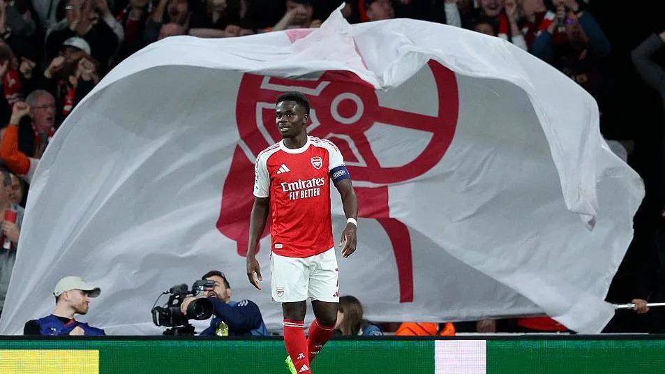 Những cuộc đàm phán hợp đồng then chốt mở đường cho Arsenal thống trị