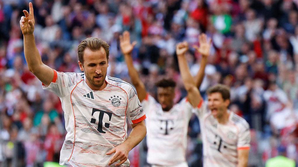 Kane tỏa sáng giúp Bayern Munich thắng đậm trong ngày vô địch