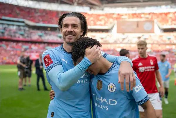 Jack Grealish sắp rời Man City theo dạng cho mượn giữa sự quan tâm của các đối thủ Premier League