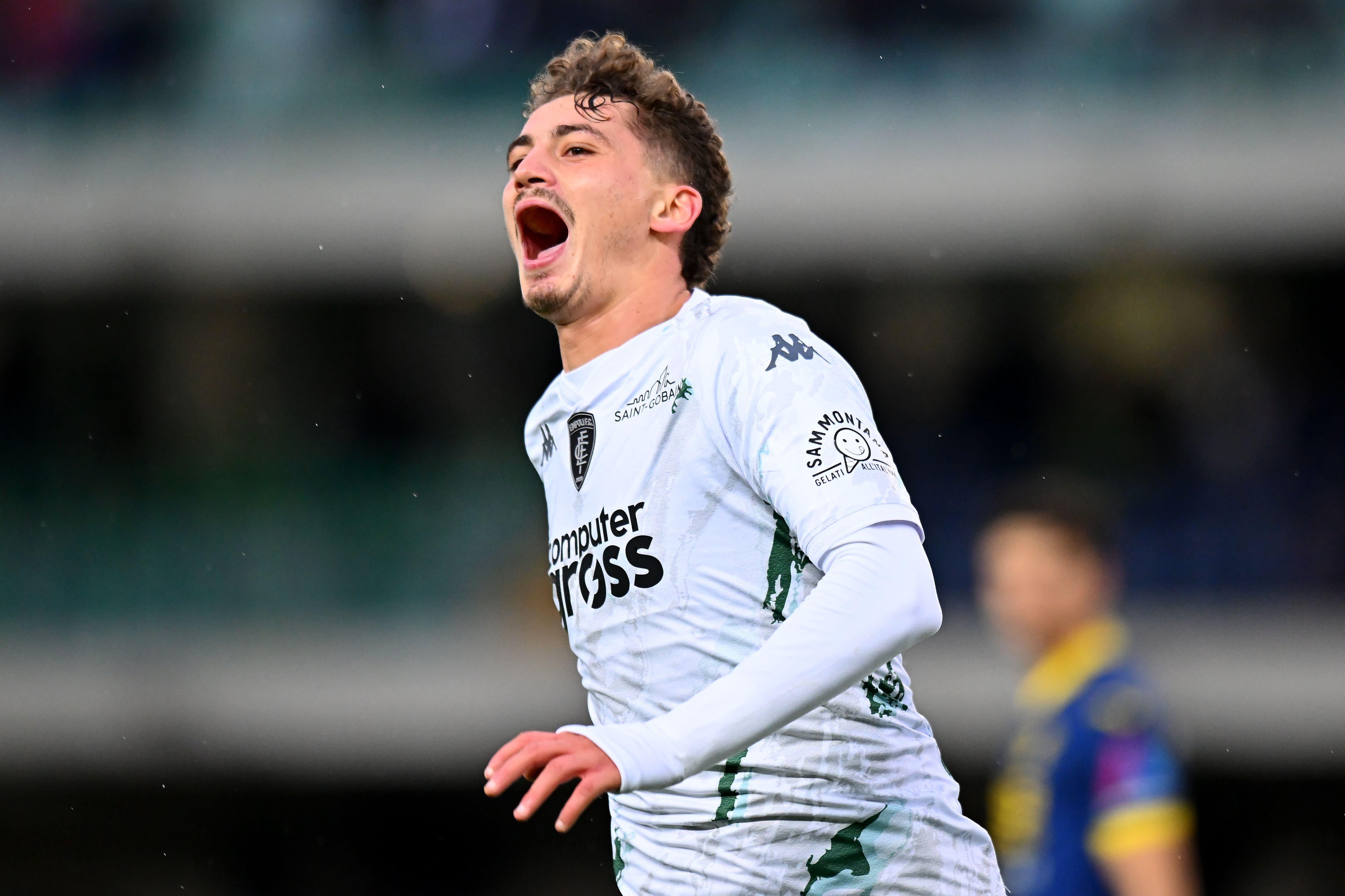 Tin báo – Inter Milan và Parma đang đàm phán hoàn tất thương vụ tiền đạo U21 Ý ngay hôm nay