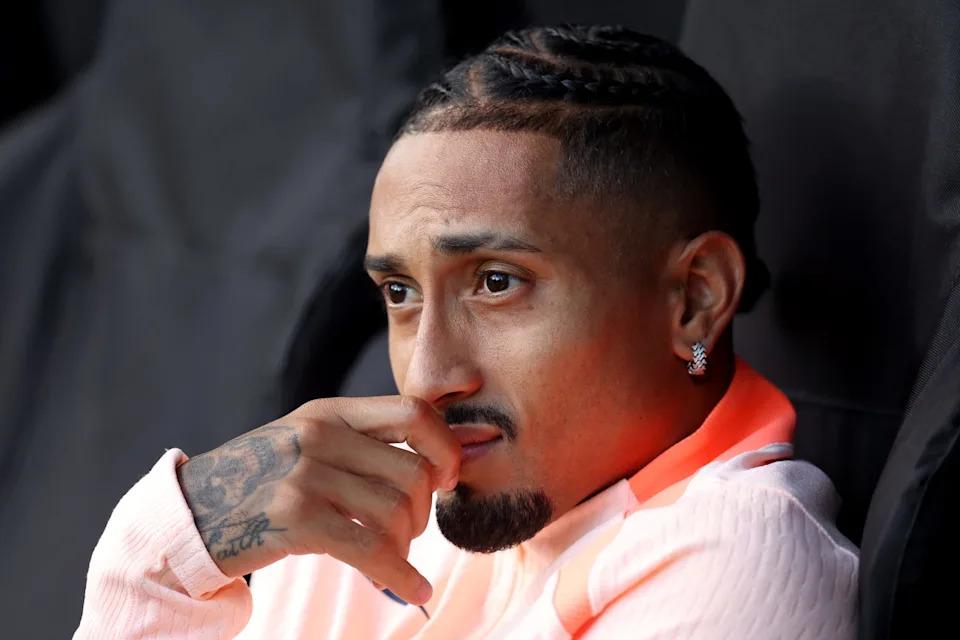 Flick hy vọng hai ngôi sao chủ chốt của Barca sẽ kịp bình phục cho cuộc đối đầu với Athletic Club – theo báo cáo