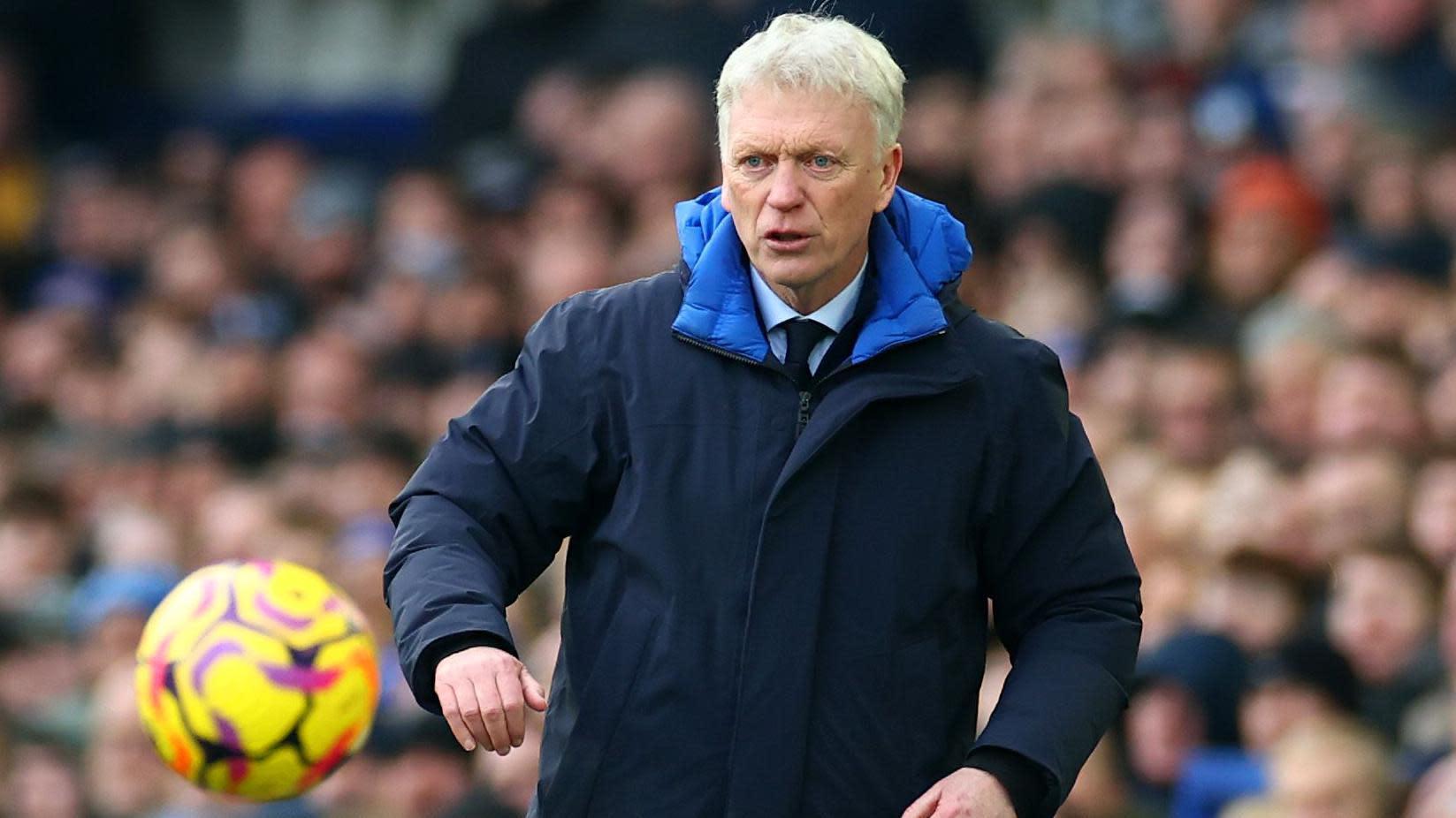 Moyes kêu gọi Everton tập trung trong ngày chia tay đầy cảm xúc tại Goodison