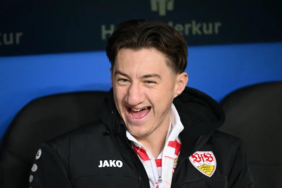 Barcelona Đang Nhắm Tới Tiền Vệ Bundesliga Này: Flick Có Nên Chiêu Mộ?