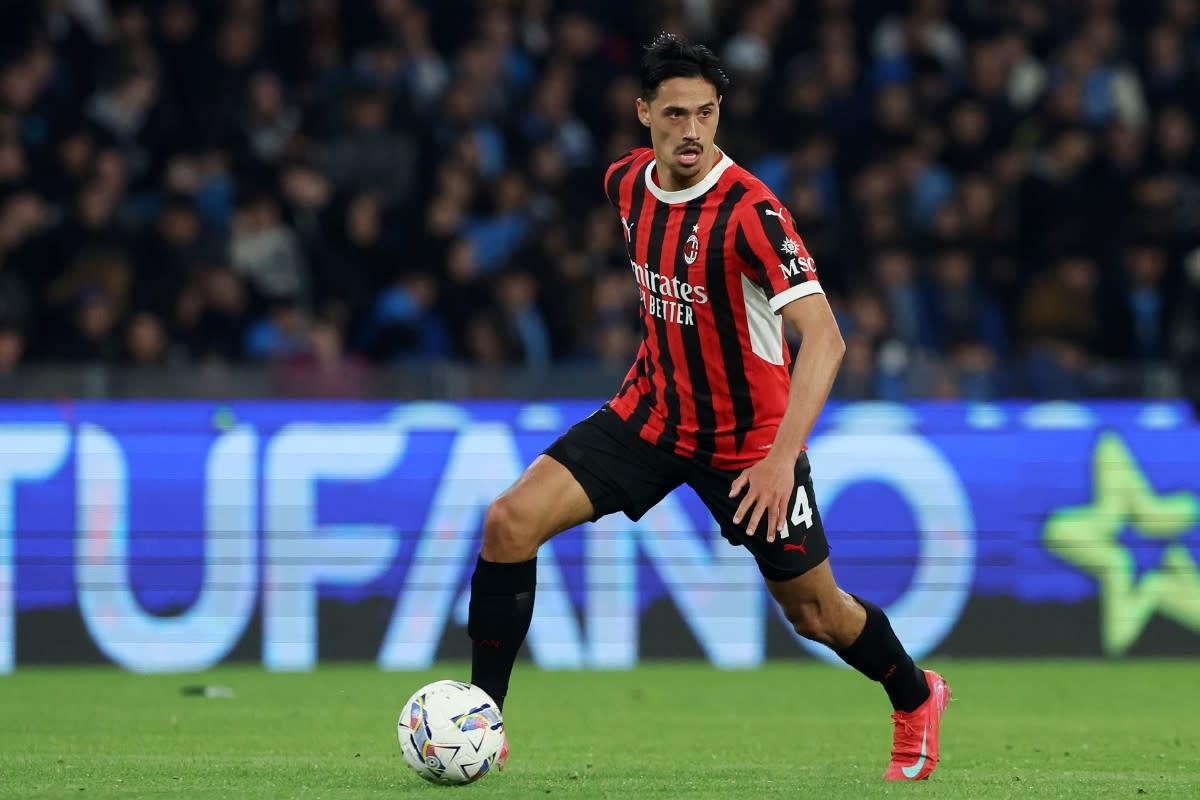 Man City kỳ vọng chiêu mộ tiền vệ AC Milan hè này