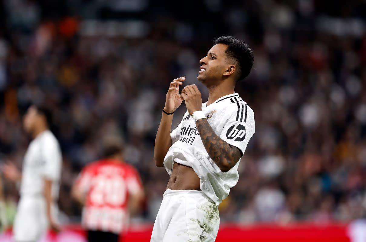 Ngôi sao Real Madrid quyết định không thi đấu ở El Clasico giữa nghi vấn về tương lai