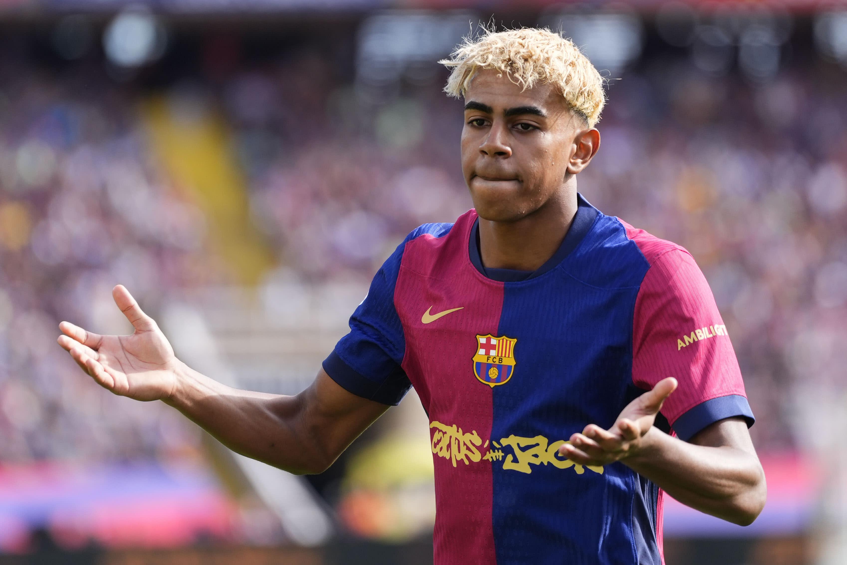 Barcelona tiến gần ngôi vô địch La Liga sau chiến thắng nghẹt thở tại El Clasico