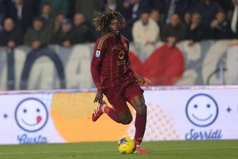 PSG và Borussia Dortmund dò hỏi thông tin về Manu Kone