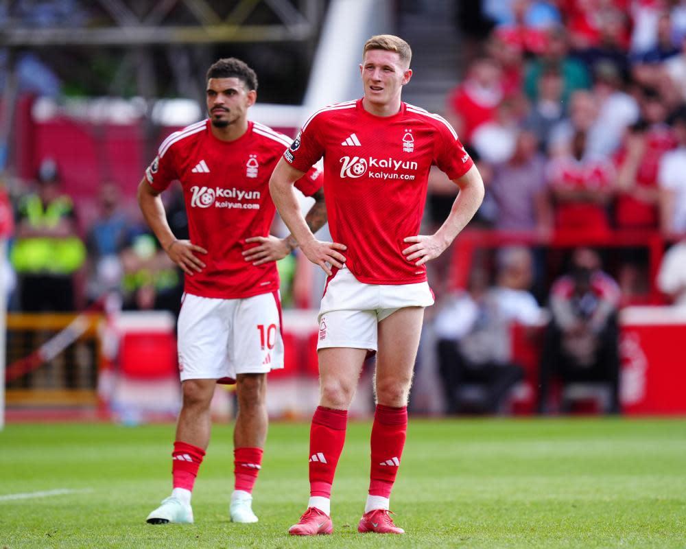 Kỳ vọng Champions League của Nottingham Forest tan biến vì bàn gỡ muộn của Leicester