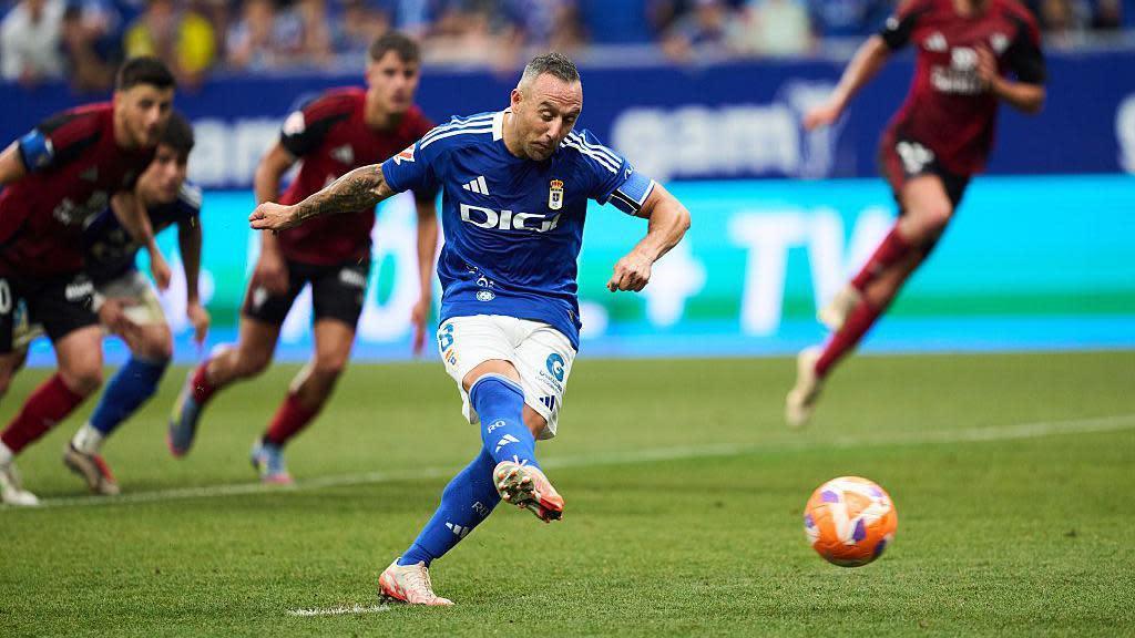 Cazorla ở tuổi 40 tỏa sáng, đưa Oviedo trở lại La Liga