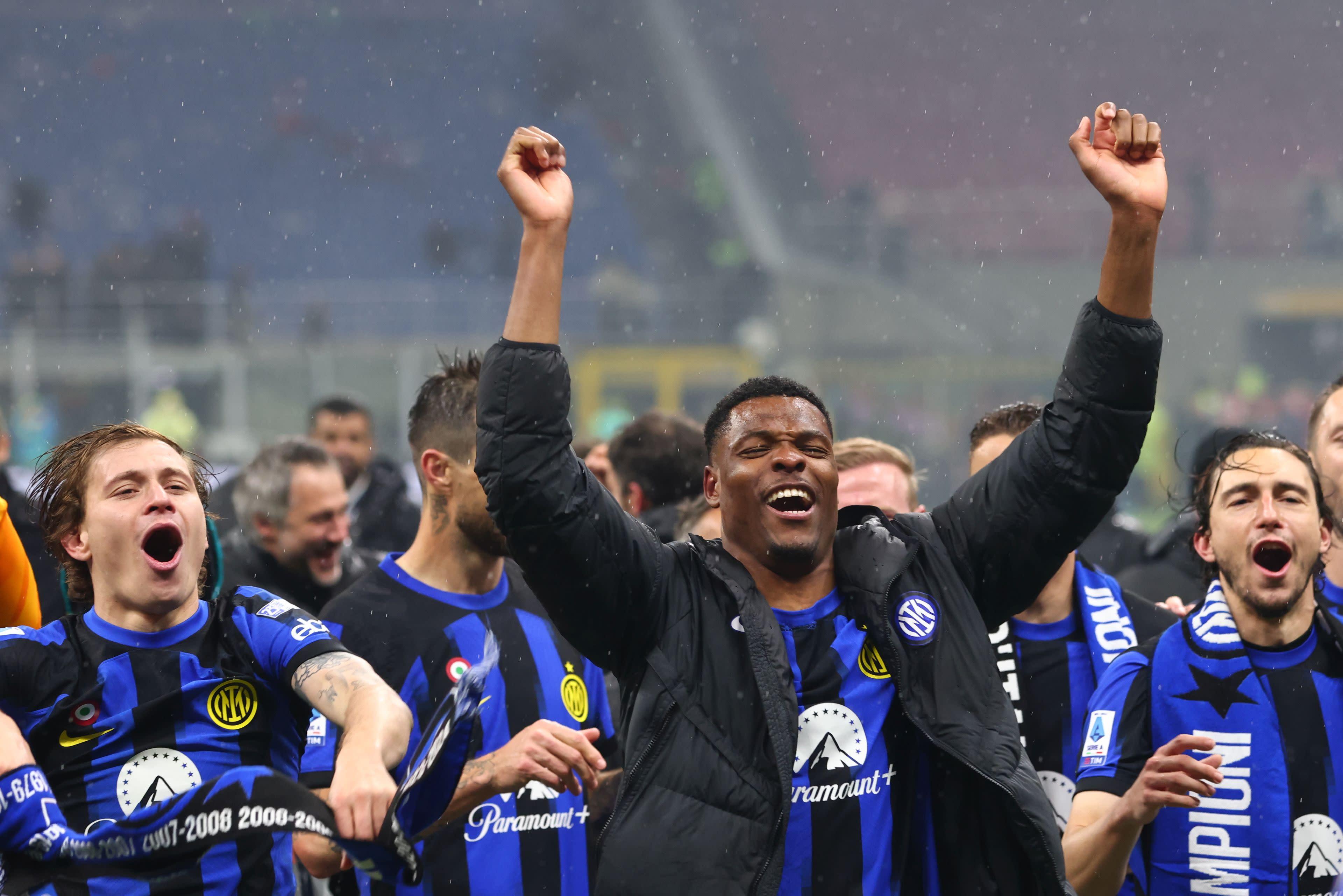 Ngôi sao Hà Lan không quan tâm Inter Milan đấu Arsenal hay PSG ở chung kết: 'Chúng tôi muốn nâng cao Cúp Champions League'